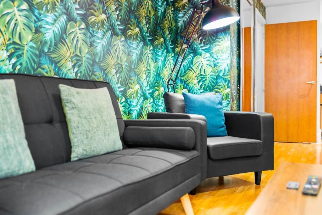 Funky Arcadian Centre Apartment By Azura Nights Birmingham Exterior photo